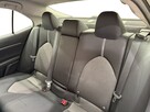 Toyota Camry 2.5 Hybrid Comfort CVT Sedan - 12