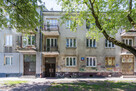 Kawalerka w kamienicy na Szaserów 85