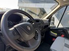 Renault Master średniak L2H2 3 osobowy blaszak pełna opcja regały 130KM - 8