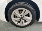 Volkswagen Golf VAT 23% Life 1.0 eTSI 110KM DSG 2023 r., salon PL, I właściciel - 10
