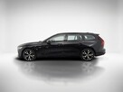 Volvo V60 B3 B Plus Dark aut ! Z Polskiego Salonu ! Faktura VAT ! - 2