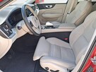 Volvo V60 VAT 23% Bright Plus 2.0 B5 250KM automat AWD 2023 r., s. PL, I wł., V - 9