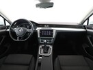 Volkswagen Passat Variant R-Line DSG navi klima auto grzane fotele kamera i czujnii parkowania - 15