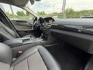 Mercedes E 200 - 14