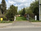 Działka z budynkiem garażowym