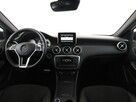 Mercedes A 180 automat skóra/alcantara bi-xenon kamera i czujniki parkowania - 15