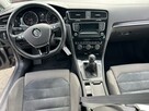 Volkswagen Golf - 6