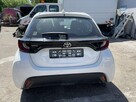 Toyota Yaris 1.5 - 125KM CarPlay Salon Polska 2024 - 9