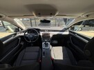 Volkswagen Passat - 14