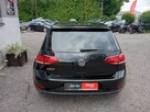 Volkswagen Golf - 6