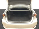 Toyota Corolla 1.8 Hybrid GPF Comfort Sedan - 11