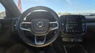 Volvo XC 40 biała perła  R design AWD - 9