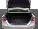 Toyota Camry 2.5 Hybrid Comfort CVT Sedan - 11