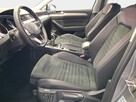 Volkswagen Passat Variant VAT 23% Elegance 1.5TSI 150KM M6 2023 r., salon PL I właściciel - 9