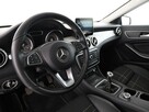 Mercedes GLA 180 pdc grzane fotele bixenon+led tempomat navi auto klima - 14