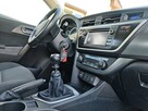 Toyota Auris - 11