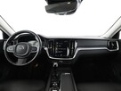 Volvo V60 full LED skóra navi klima auto grzane fotele virtual cocpit czujniki p - 15