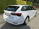 Škoda Octavia 2.0 TDi DSG biała perła, bardzo zadbana! - 4