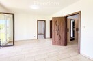Nowy, parterowy dom + poddasze-na działce 1000 m2 - 4