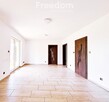 Nowy, parterowy dom + poddasze-na działce 1000 m2 - 10