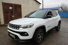 Jeep Compass 2024r. LIMITED 2,0 TURBO 200Km benzyna ALUFELGI 18" 15737KM Nowe - 3