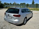 Volkswagen Passat - 9