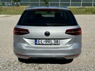 Volkswagen Passat - 10