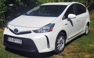 Toyota Prius v 2015 | BOGATA WERSJA | Biała Perła | 1.8 Hybr - 2