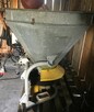 Rozsiewacz rozrzutnik nawozu 400 kg - 3