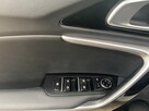 Kia Cee'd 1.5 T-GDI Business Line Plus - 13