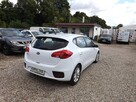 Kia Cee'd - 10
