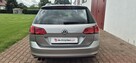 Volkswagen Golf - 6