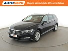 Volkswagen Passat Variant DSG jasne skóry navi klima auto grzane fotele czujniki parkowania