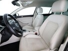 Volkswagen Passat Variant DSG jasne skóry navi klima auto grzane fotele czujniki parkowania - 13