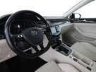 Volkswagen Passat Variant DSG jasne skóry navi klima auto grzane fotele czujniki parkowania - 14