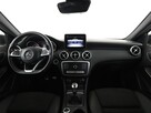 Mercedes A 180 AMG-line auto klima pdc navi kubełki grzane fotele - 15