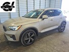 2023 VOLVO XC40 PLUS