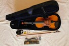 SKRZYPCE GITARĄ UKULELE różne rozmiary zapraszam