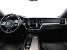 Volvo XC 60 PHEV 4x4 skóry el. fotele z pamięcią panorama navi kamery full LED - 16