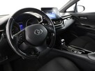 Toyota C-HR automat navi grzane fotele kamera LED - 14