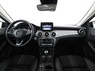 Mercedes GLA 180 klima auto navi grzane fotele keamra i czujniki parkowania el. klapa k - 15