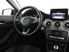 Mercedes GLA 180 klima auto navi grzane fotele keamra i czujniki parkowania el. klapa k - 16