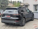 Porsche Cayenne Standard - 4