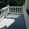 Dom piętrowy z dużą działką w spokojnej okolicy - 11