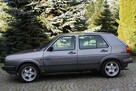 Volkswagen Golf 1.6 Benzyna 5 drzwi Oldtimer 1988 - 4