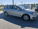 Volkswagen Golf - 6