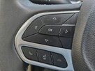Chrysler Pacifica - 10