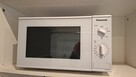 Kuchenka mikrofalowa Panasonic NN-E201W 20L 800W - 2