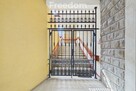 Lokal 18 m² w centrum, do własnej aranżacji - 11