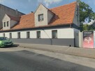 Posesja i 2 domy mieszkalne - 1